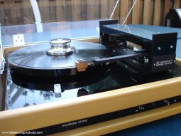 02 Goldmund Studio + T3 Tonearm