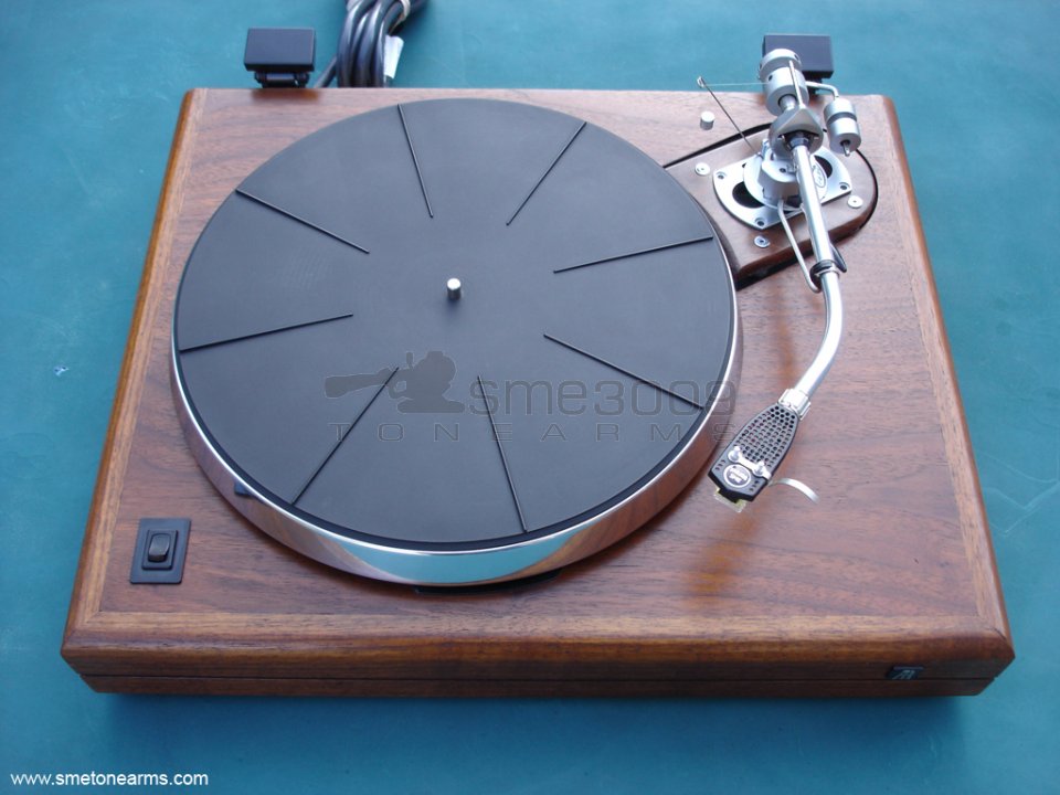 (image for) AR "The Table" + Early SME 3009 TEXT_CLOSE_WINDOW